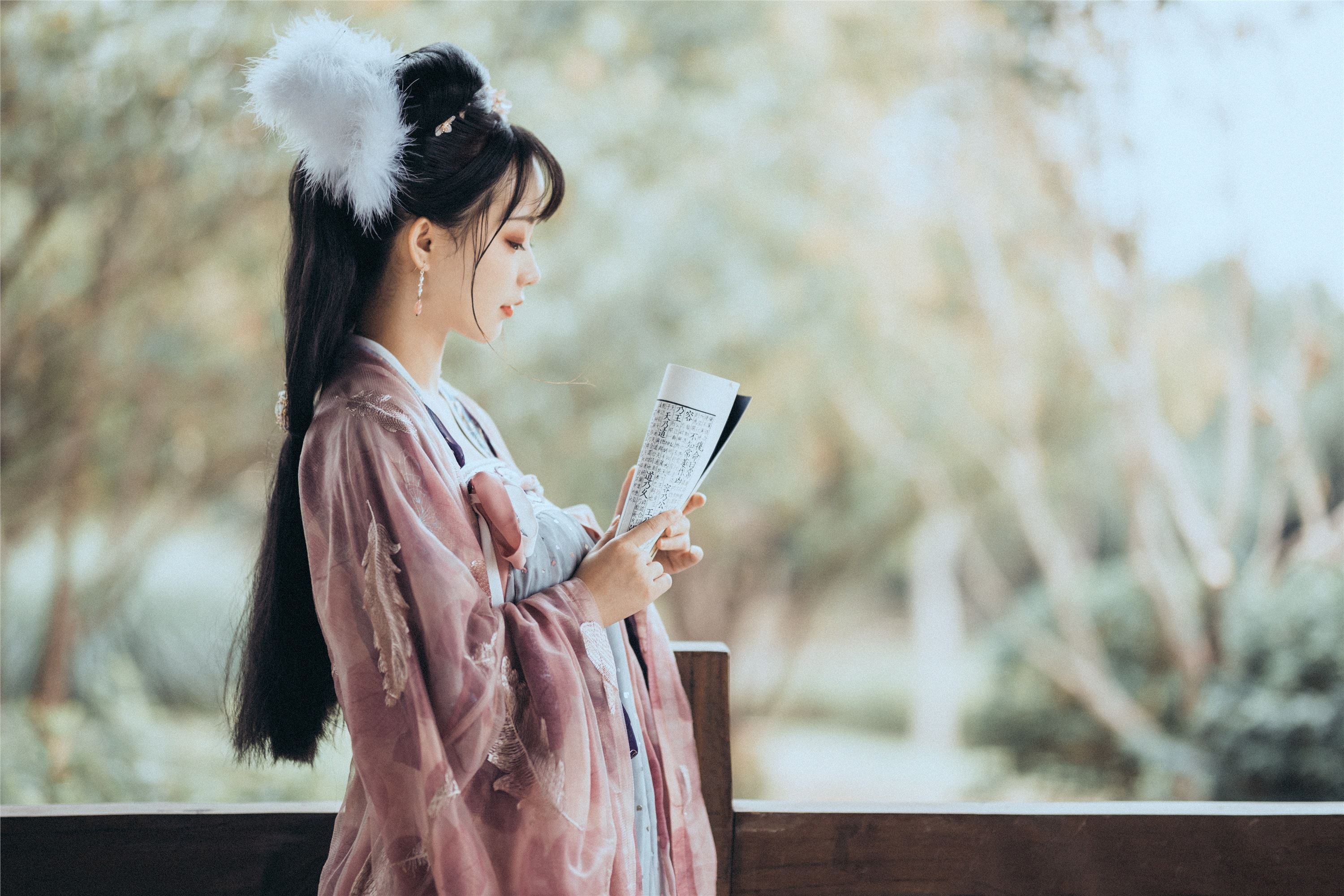 YITUYU艺图语 2021.09.02 幽人独自怜 Seven